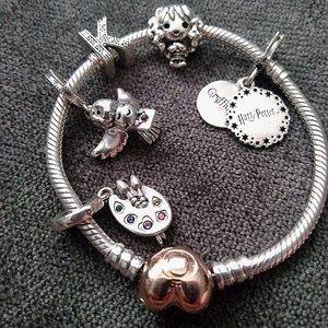 Authentic Pandora 925 bracelet & Harry Potter charms